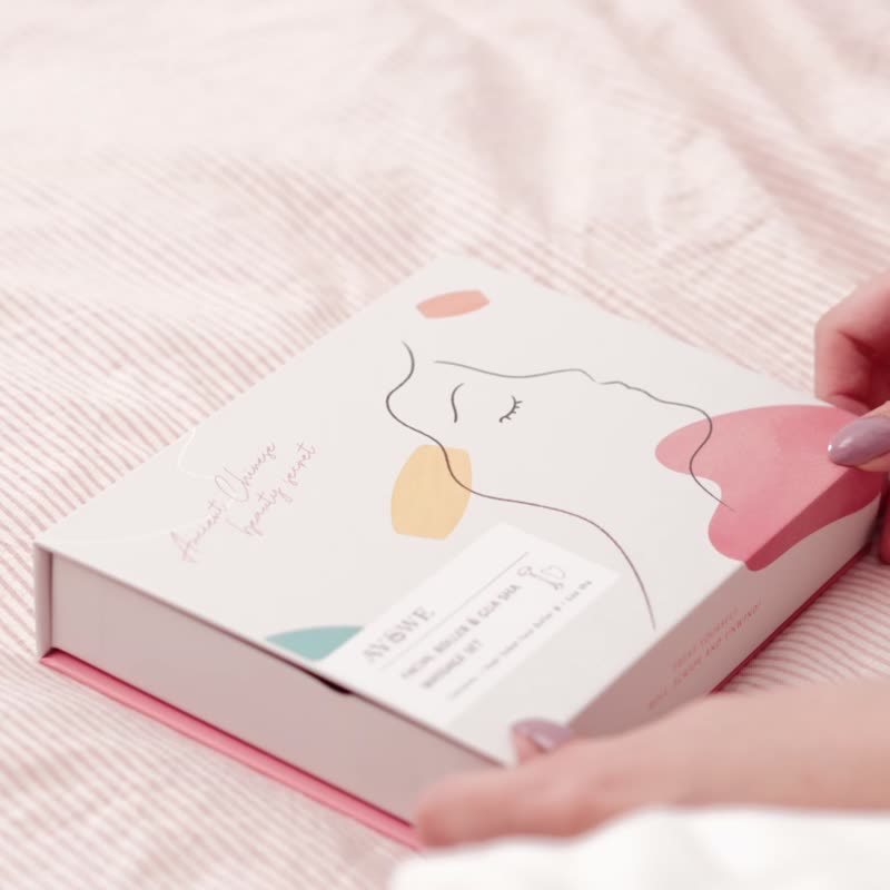 天然黑曜石滚轮美颜娘娘棒 & 美容刮痧片礼盒 l 玫瑰金、脸部按摩 - 脸部按摩/清洁工具 - 不锈钢 银色