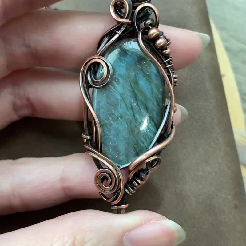 WW181 全手工编织 绕铜线 复古做旧 wire wrap 拉长石吊咀 - 项链 - 铜/黄铜 咖啡色