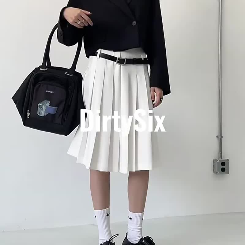 黑色 柯尼斯相機包 絲光雙層 尼龍單肩包 三角厚飯糰廓形肩背包 - 侧背包/斜挎包 - 尼龙 黑色