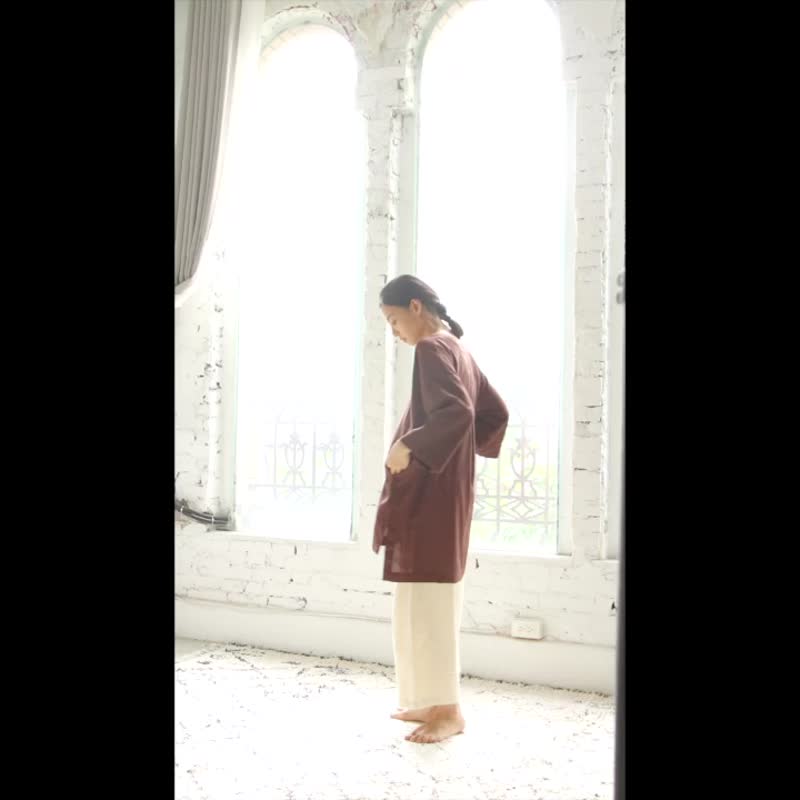 OMAKE 钥匙领中性长上衣 / 棉麻 米色 - 女装上衣 - 亚麻 白色