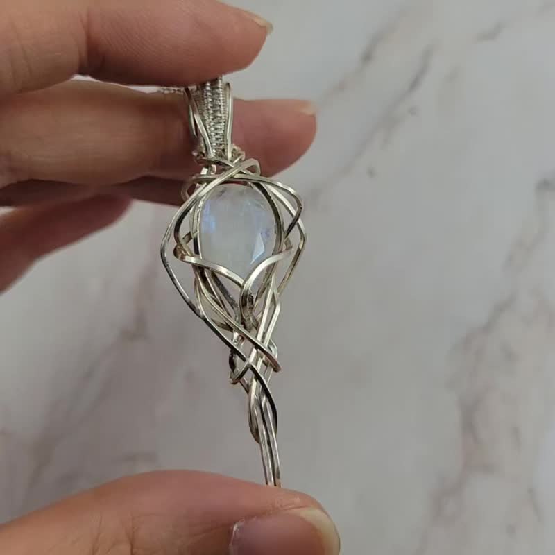 手工绕线 999纯银 宝石切面月亮石 颈链 - 项链 - 纯银 