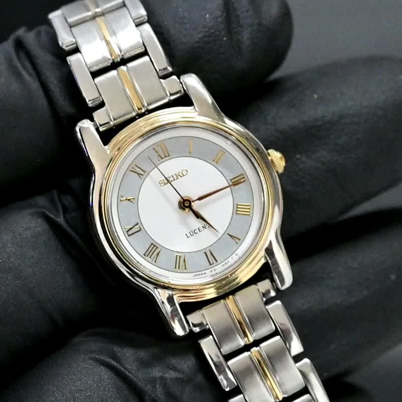 包邮 复古 SEIKO LUCENT 石英表 白色蓝女式 1F21-0J80 手表 古董手表 复古手表 日本直销 - 女表 - 不锈钢 白色