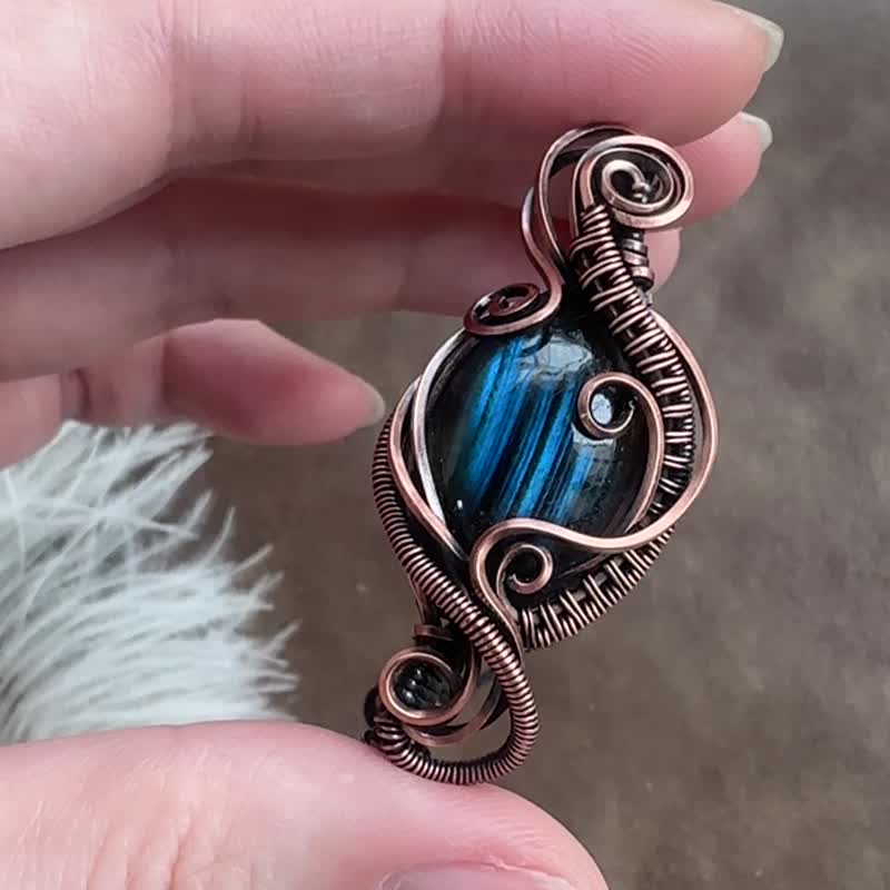 WW277 全手工编织 绕铜线 复古做旧 wire wrap 拉长石 手环 - 手链/手环 - 铜/黄铜 咖啡色