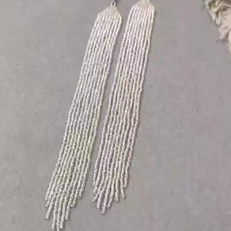 超长银串珠耳环 超大耳环 简约吊坠耳环 - 耳环/耳夹 - 玻璃 