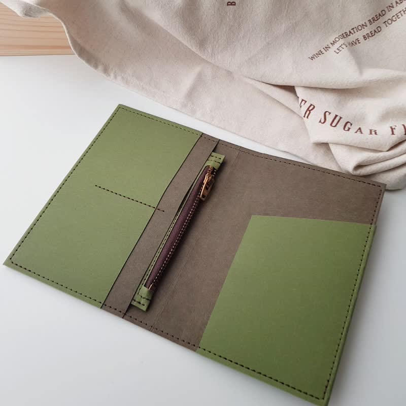 草绿x墨绿 水洗牛皮纸 护照套 附零钱夹 - 护照夹/护照套 - 纸 绿色