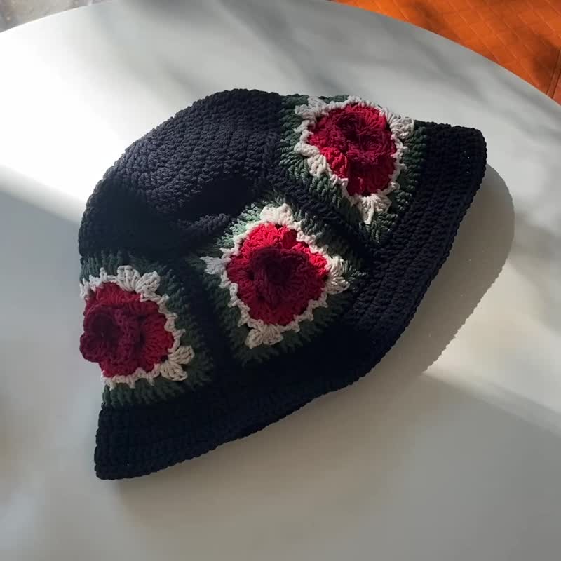 Bucket crochet hat : Rose - 帽子 - 其他材质 黑色