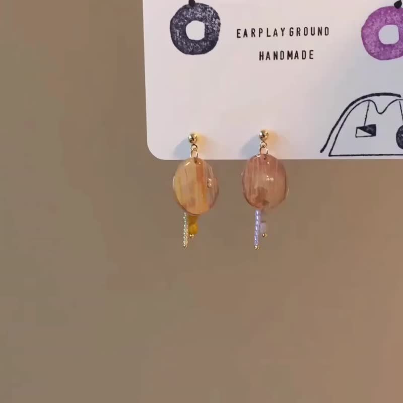 枇杷果雪梨 - 耳环/耳夹 - 树脂 多色