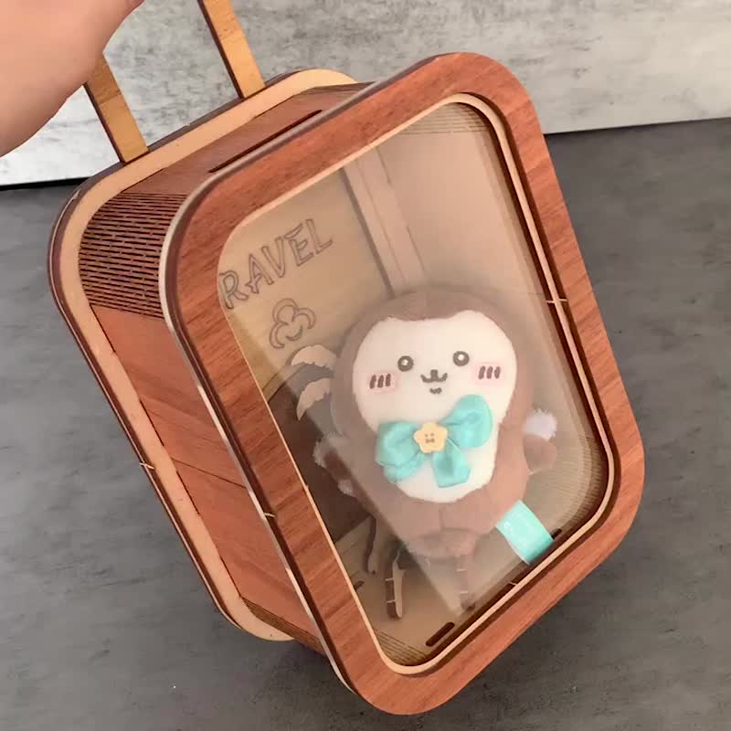 【手作DIY】行李箱 存钱筒 展示柜 收纳 娃包 痛包 木质 毕业礼物 - 木工/竹艺/纸艺 - 木头 橘色