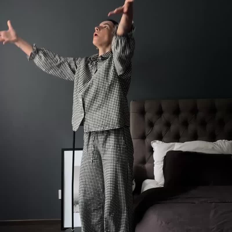 带有荷叶边的苔绿色被套，天然100% 棉缎 - 寝具 - 棉．麻 卡其色