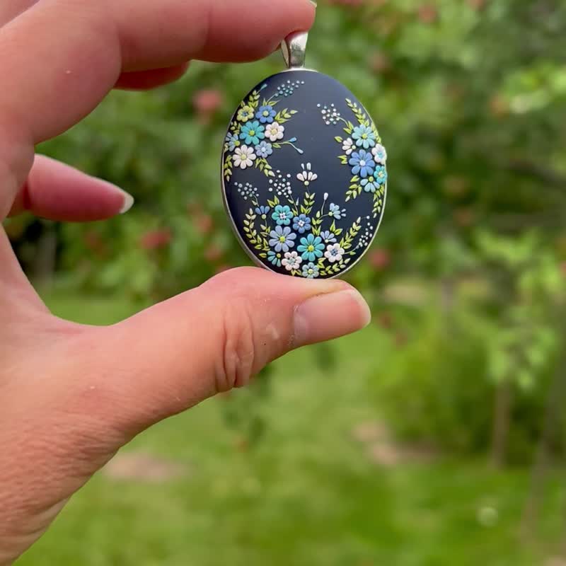 Polymer Clay Necklace With Tiny Flowers Floral Pendant Birthday Gift For Women - 项链 - 粘土 蓝色