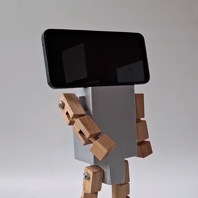 智慧型手机支架机器人 - 手机座/防尘塞 - 木头 银色