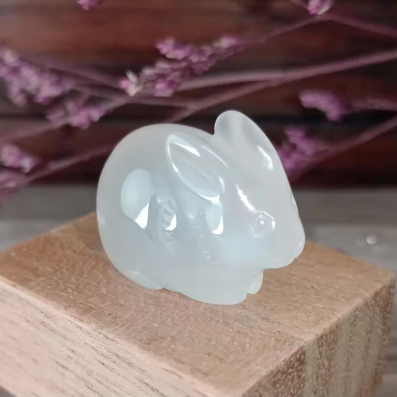 小雕件 小品生肖-兔 白玉髓 - 摆饰 - 玉石 透明