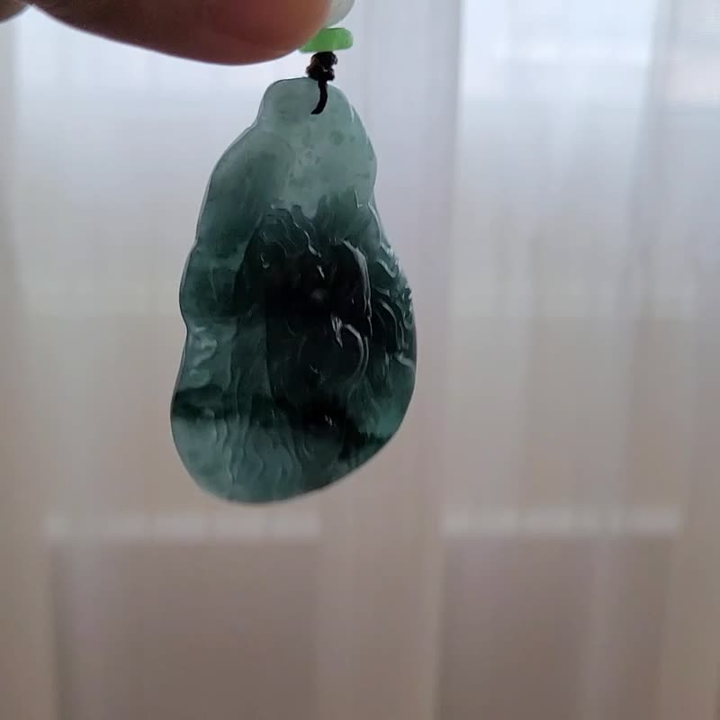 【亲翠】天然危地马拉翡翠 冰蓝绿飘意境棉霸气狮王牌调节是绳链 - 项链 - 玉石 多色