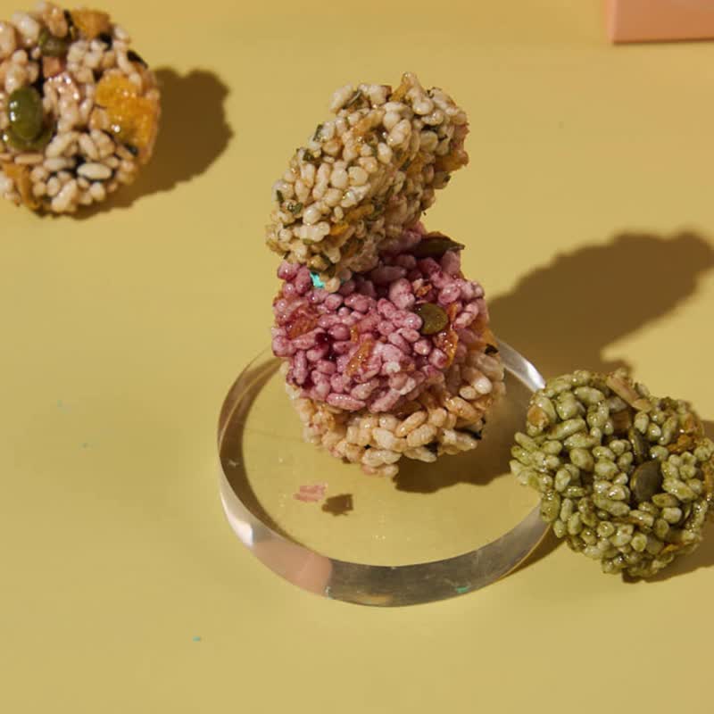 【新年礼盒推荐】手作酱香米饼礼盒-18入 - 手工饼干 - 新鲜食材 金色