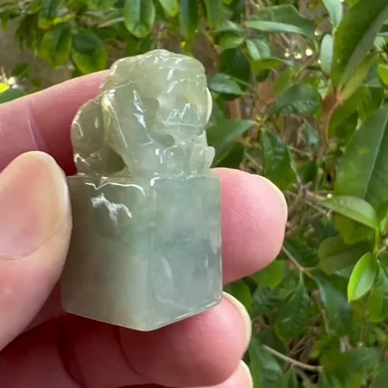 天然A货翡翠 油青糯种 招财神兽 开运印章 貔貅 印鉴 缅甸玉 翡翠 - 摆饰 - 玉石 绿色