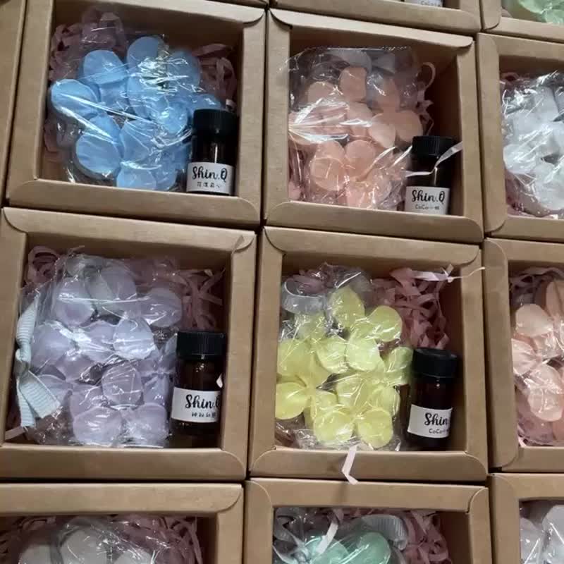 【手工制作】扩香石绣球花香氛吊牌礼盒/赠送3ml精油 - 香薰/精油/线香 - 其他材质 