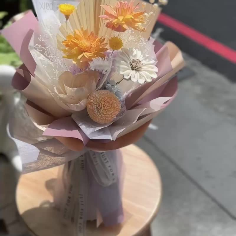 毕业花束 吸睛花束 干燥花束 - 干燥花/捧花 - 植物．花 多色