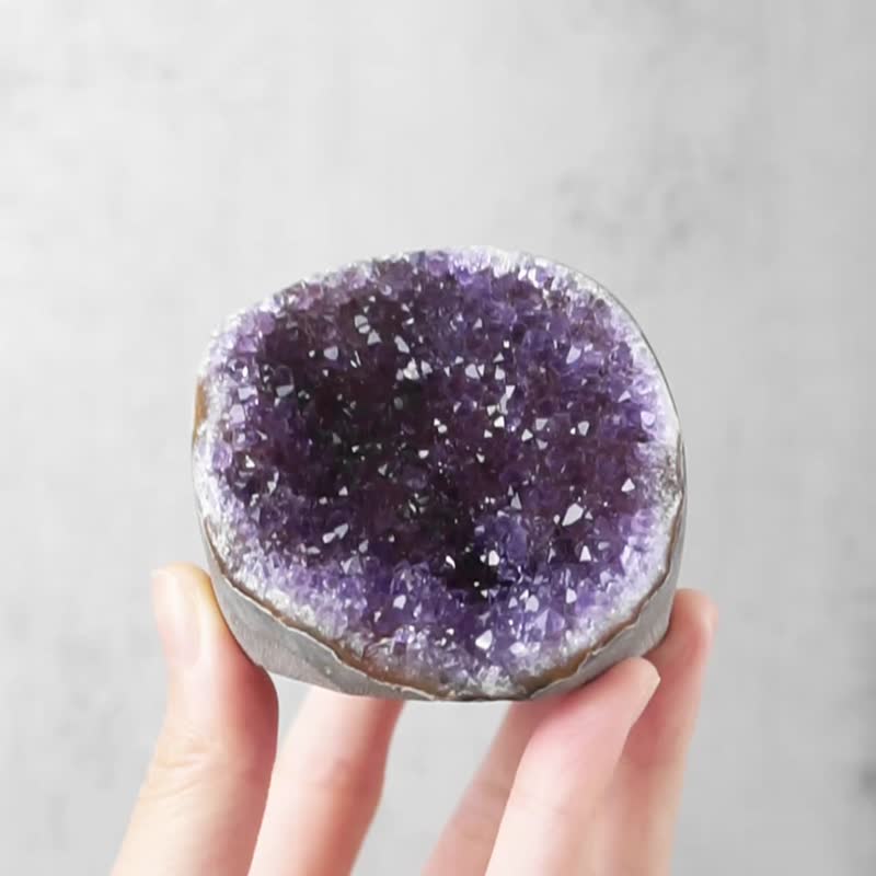 紫红小型紫晶镇 // 智慧 创意 镇宅化煞 // 赠底座 - 摆饰 - 水晶 紫色