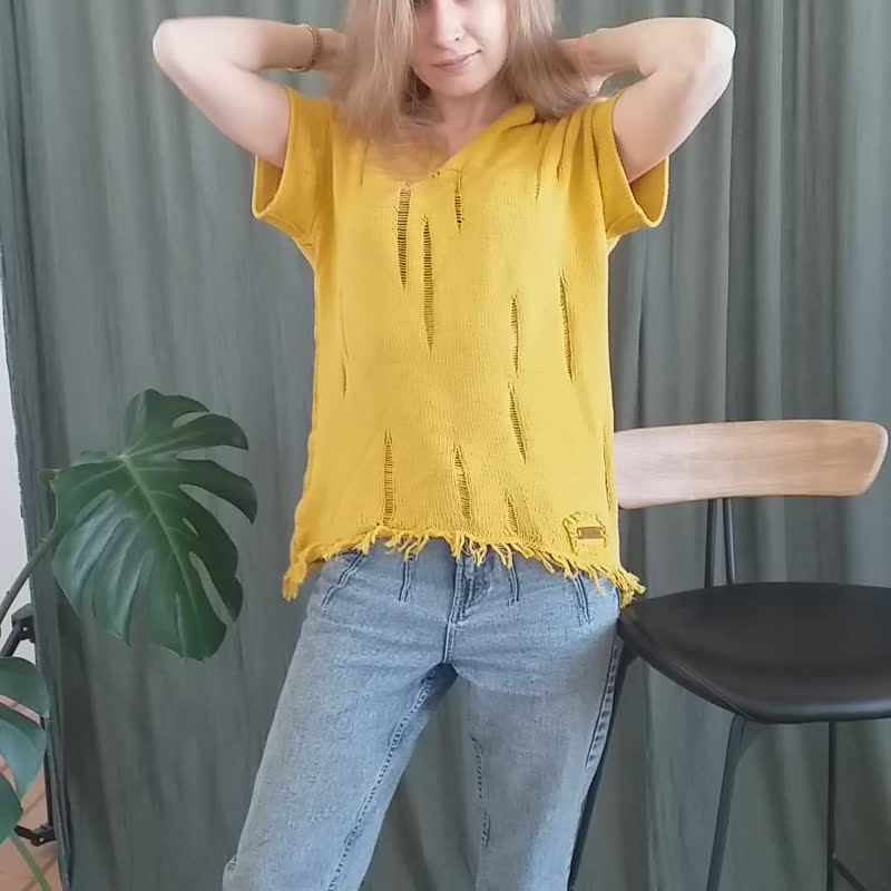 黄色破洞棉质连帽上衣/手工针织 T 恤 - 女装上衣 - 棉 黄色