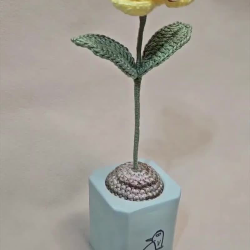 4-6月の花-水仙花百合(红/黄 二色)-手作编织植物 - 植栽/盆栽 - 绣线 多色