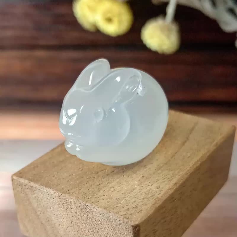 小雕件 拜年月兔-中 白玉髓/可爱小白兔 - 摆饰 - 玉石 透明