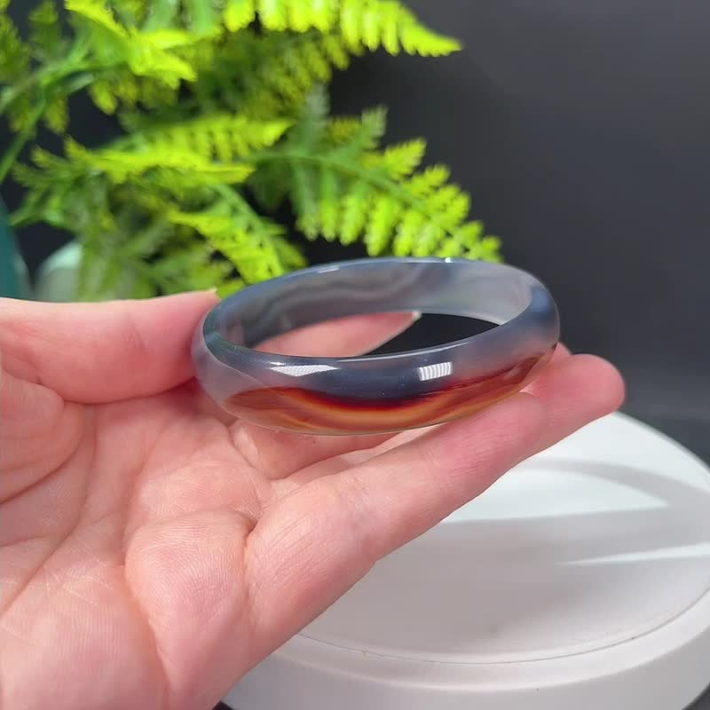 巴西海洋玛瑙手镯59MM 红灰撞色冰润透感玉髓手环 信任仁爱守护 - 手链/手环 - 半宝石 
