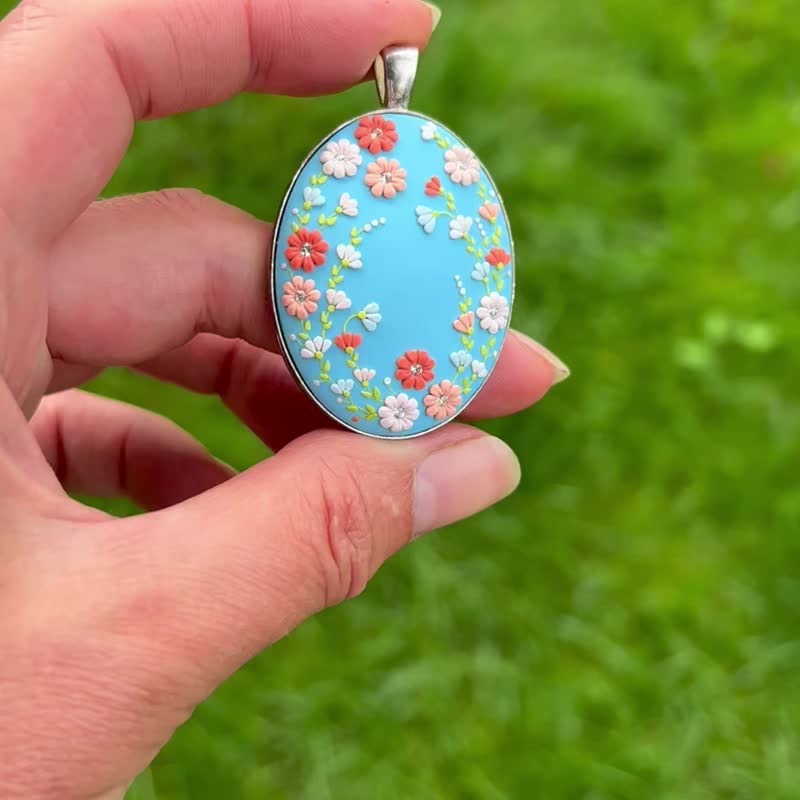 Turquoise Floral Necklace Stylish Tiny Flowers Necklace Polymer Clay Pendant - 项链 - 粘土 多色