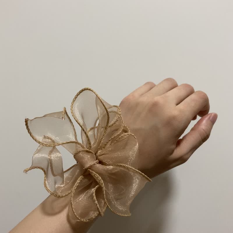 啡色 花型 蝴蝶结 编织 发圈    【亮光丝】 - 发饰 - 其他人造纤维 卡其色