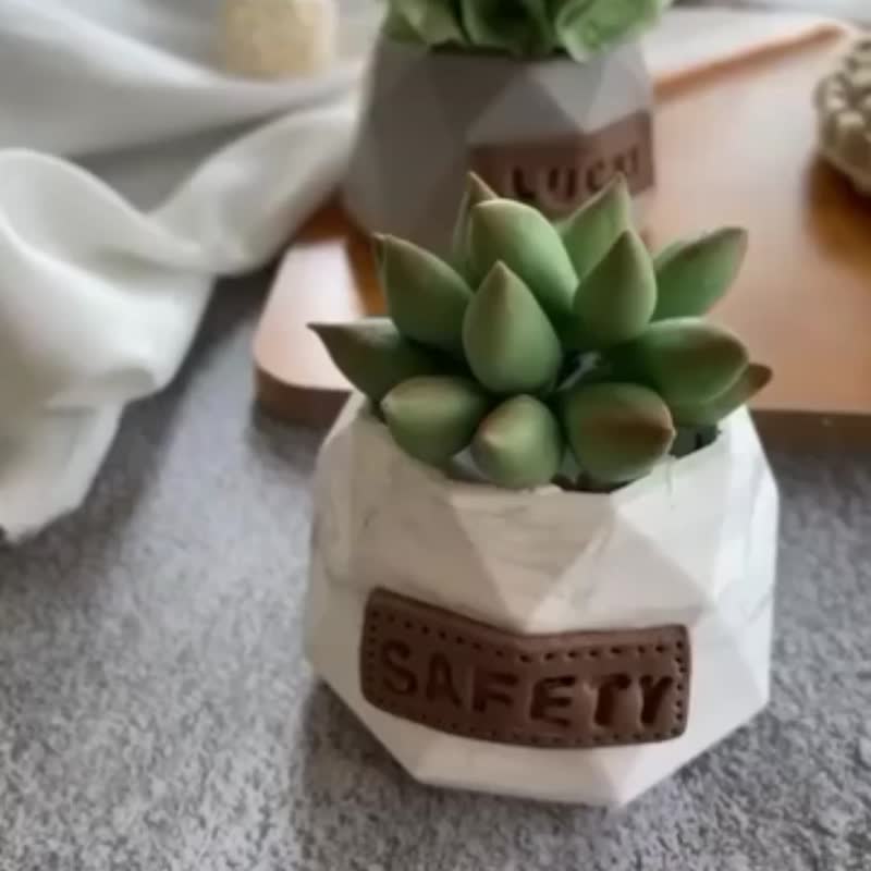 扩香小花盆 仿真多肉 绣球花 - 香薰/精油/线香 - 其他材质 