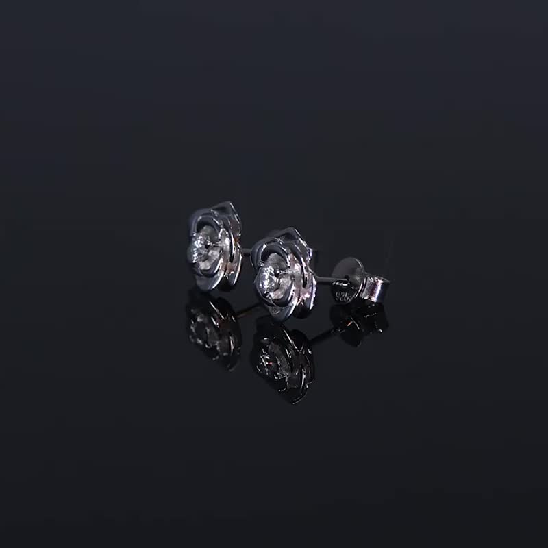 玫瑰型莫桑钻耳环 - 耳环/耳夹 - 宝石 