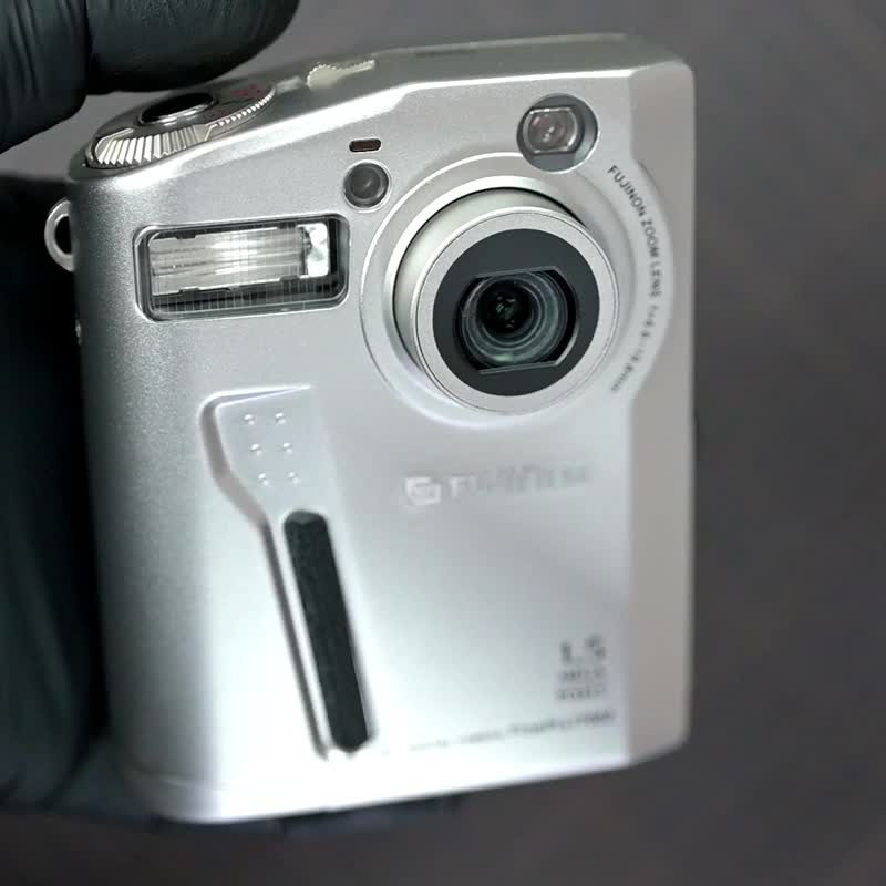 复古 FUJIFILM FINEPIX 1700Z 1.5M 变焦镜头 轻便数位数位相机 日本直送 - 相机 - 其他金属 银色