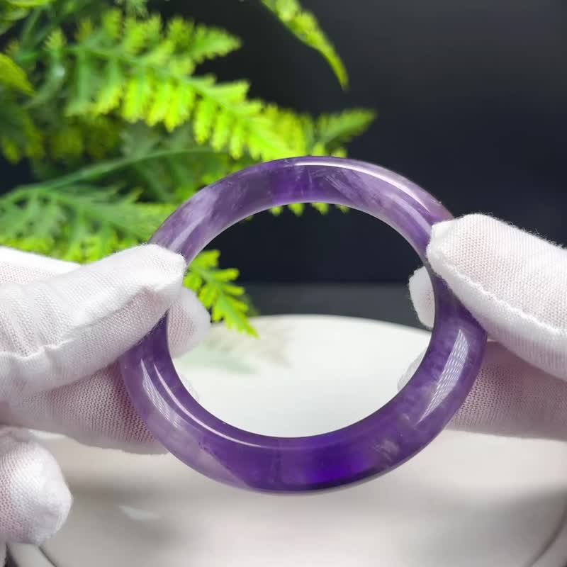 精品 紫色兔毛水晶手镯 52+MM 冰透星光闪片 紫水晶圆条 灵性精神 - 手链/手环 - 水晶 紫色
