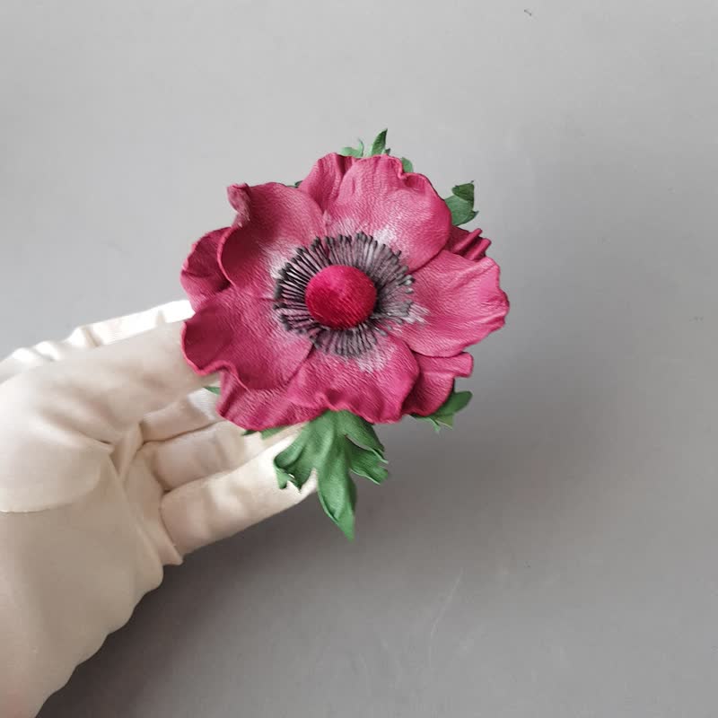 皮革胸针 | Bordo 红酒色皮革胸针 | 献给她的皮革饰品 | 女性皮革珠宝 - 胸针 - 真皮 红色