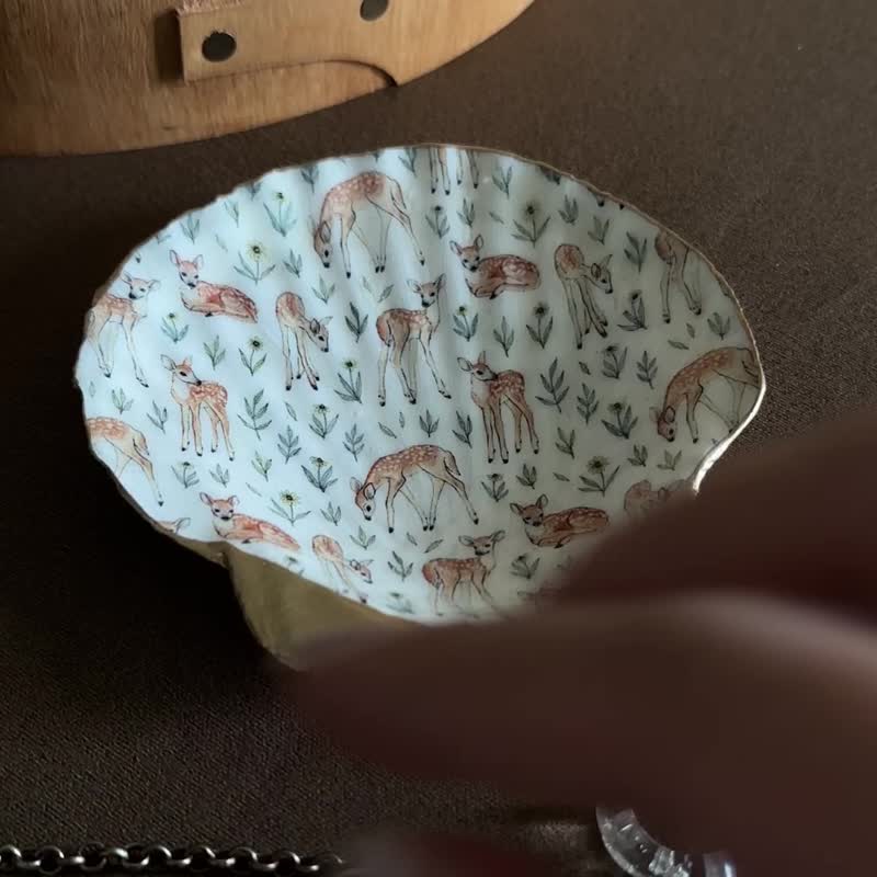 【也形】L扇贝盘 | 小鹿斑比 | Vintage风格饰品收纳 | 矿盘 - 收纳用品 - 贝壳 