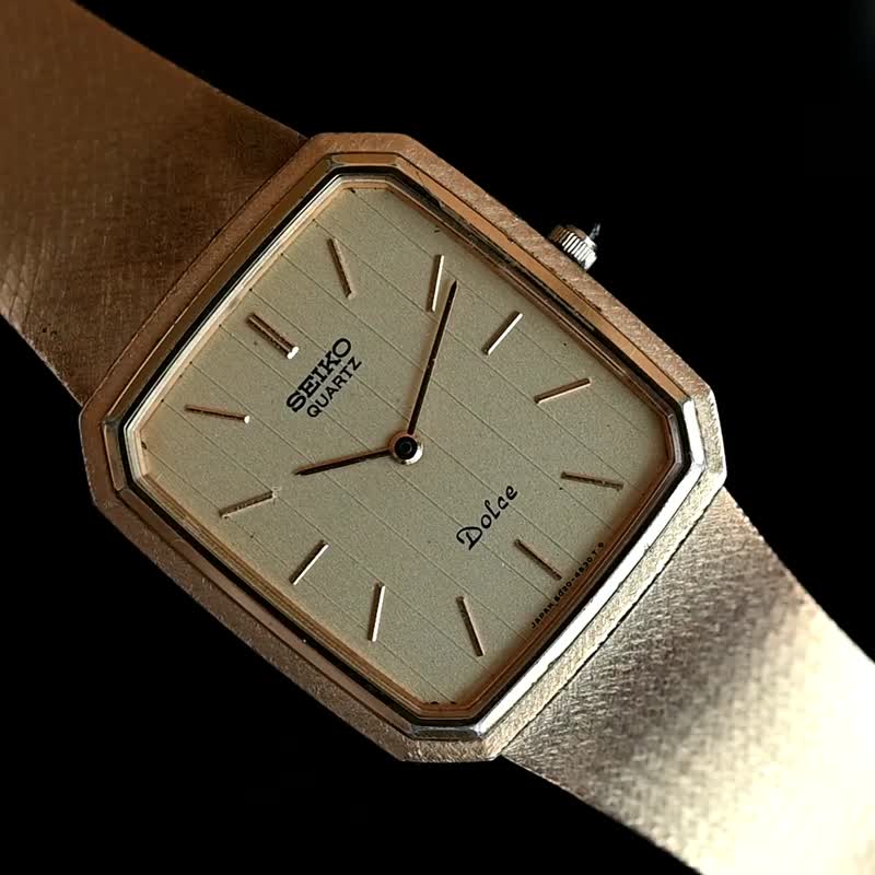 SEIKO DOLCE 男士石英手表 29 毫米坦克形 SGP 镀金表壳手表古董手表日本直销 - 男表/中性表 - 不锈钢 金色