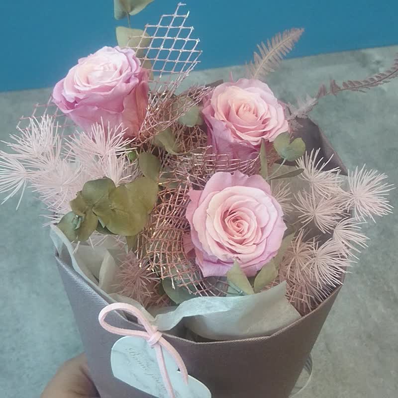 质感永生玫瑰花束|求婚结婚捧花永生干燥花毕业谢师礼物生日礼物 - 干燥花/捧花 - 植物．花 多色