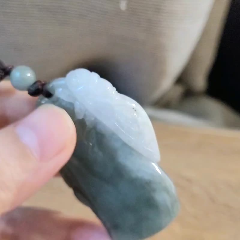 【亲翠】天然翡翠 冰绿竹节巧色冰蝉一呜惊人项链 送礼首选 - 项链 - 玉石 绿色