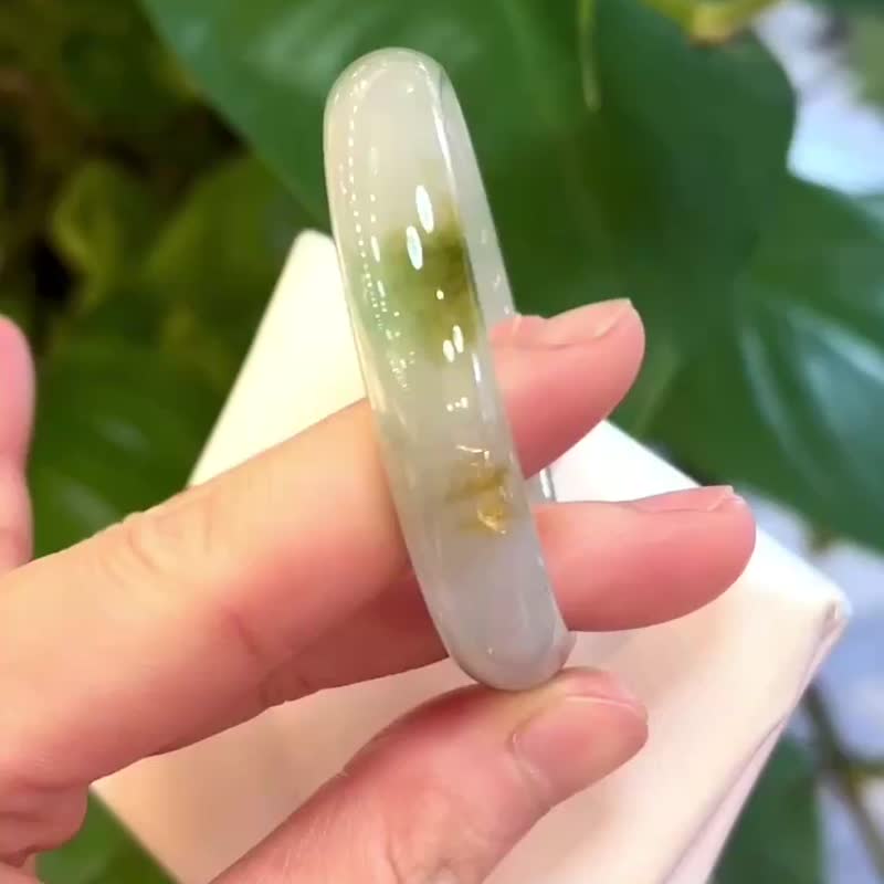 冰种 缅甸翡翠 A玉 玉镯 • 冰种冰川蓝飘青花黄翡翠贵妃镯 - 手链/手环 - 玉石 蓝色