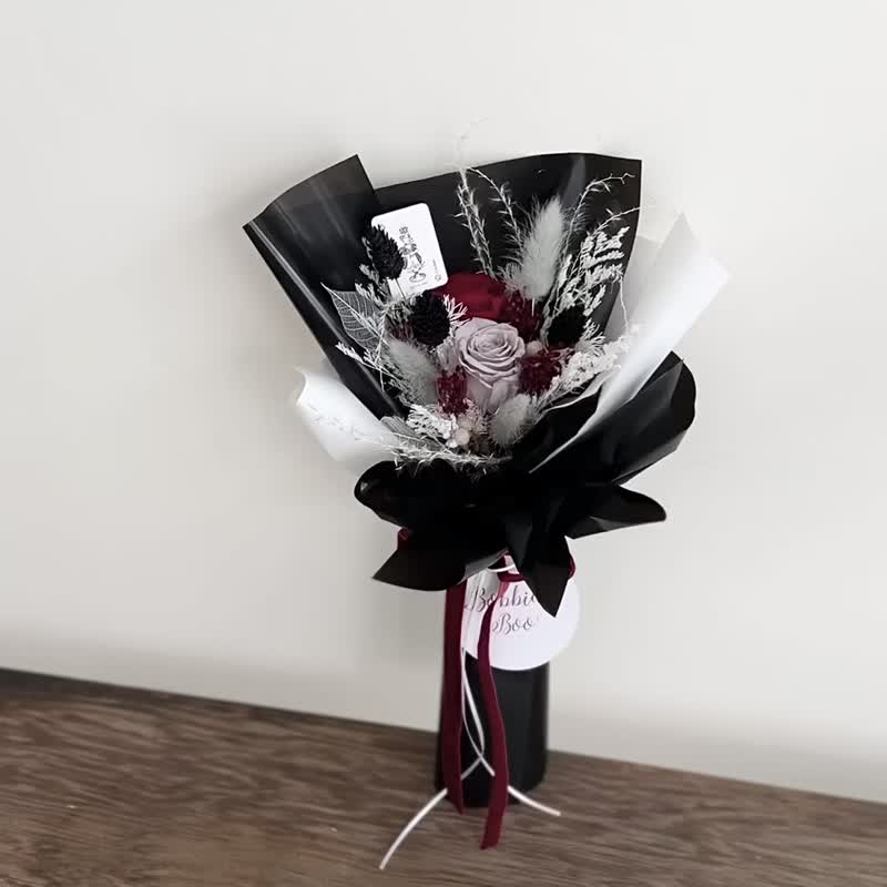 【永生玫瑰花花束】• 情人节/永生玫瑰花/永生玫瑰花花束/玫瑰花 - 干燥花/捧花 - 植物．花 黑色