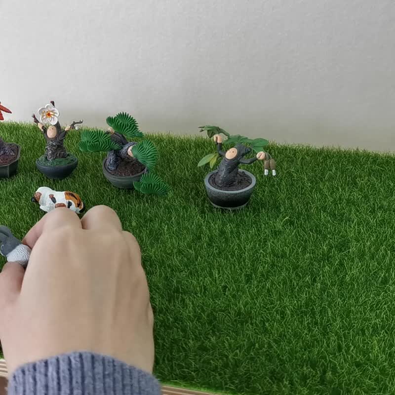 优惠组【圣诞礼物】轻草地屏幕架+无框相框 草皮摆饰 婚礼小物 - 电脑配件 - 木头 绿色