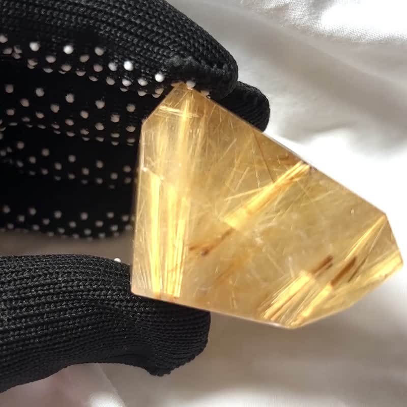 钛晶 金发晶 摆设 手把件 水晶原矿 原石 crystal - 其他 - 水晶 金色