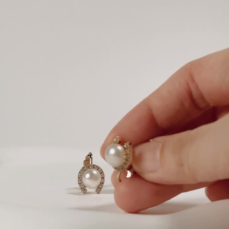 青铜色天然淡水珍珠夹式耳环/轻珠宝 黄铜饰品 珍珠耳环 无耳洞 - 耳环/耳夹 - 铜/黄铜 金色