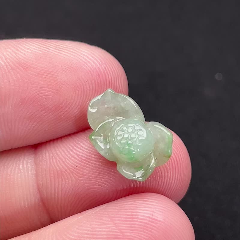 冰种飘绿翡翠莲花 | 裸石 | 天然缅甸玉翡翠A货 | 送礼 - 金工/饰品 - 玉石 绿色