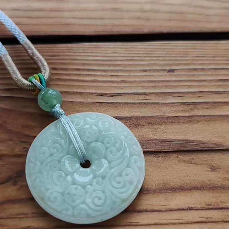 【亲翠】天然翡翠 白冰老种仿古雕花平安扣调整式绳链【A】 - 项链 - 玉石 多色