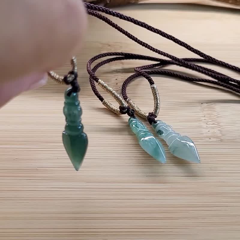 亲翠 天然翡翠 高冰精工飘花精美降魔杵调整式绳链 - 项链 - 玉石 多色