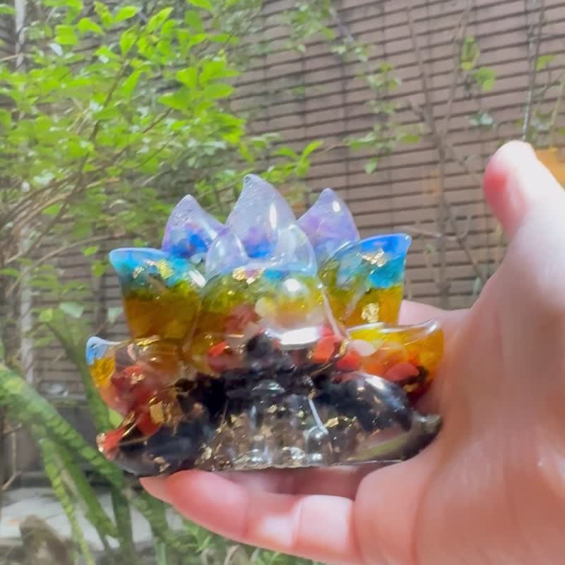 【定制化礼物】疗愈彩虹九尾狐狸-水晶矿石奥刚狐狸摆件Orgonite - 摆饰 - 半宝石 多色