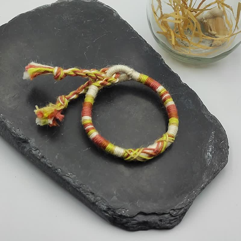 凪手作 唯一原创手绳 手链 手环 - 手链/手环 - 棉．麻 金色