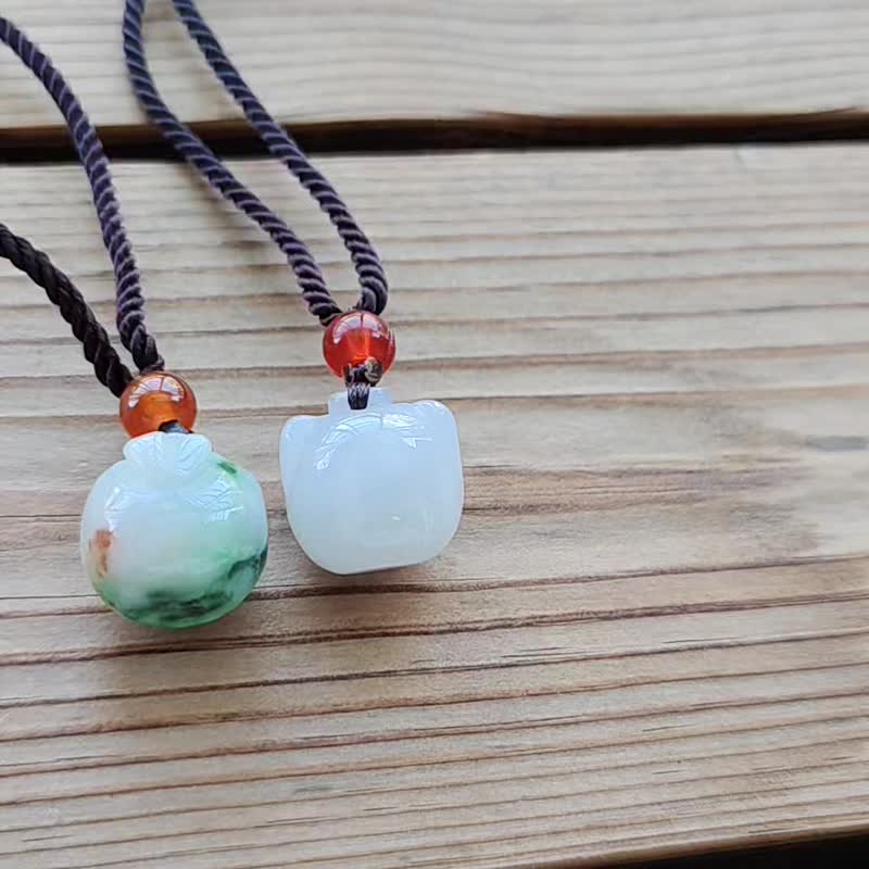 【亲翠】天然翡翠 冰立体苹果珠调整式绳链 - 项链 - 玉石 多色