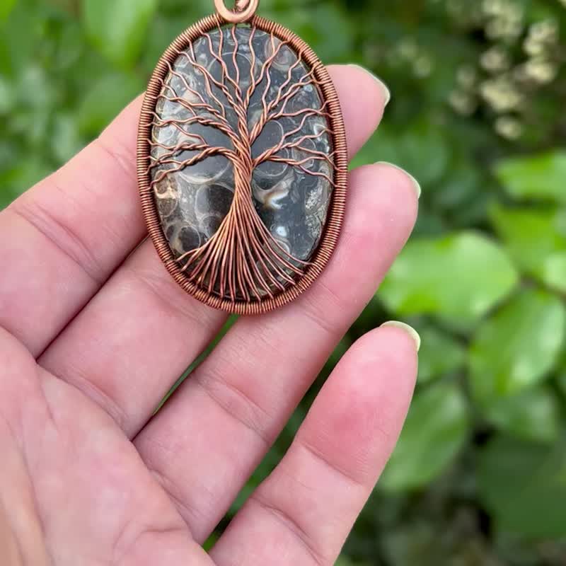 手工制作 Turritella 玛瑙项链线编织石吊坠灵性首饰 - 项链 - 半宝石 咖啡色