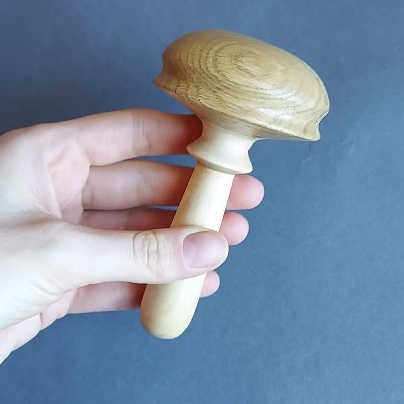 Wood darning mushroom with a recess - 编织/刺绣/羊毛毡/裁缝 - 木头 